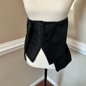 TRIPLE CINCHER WAIST TUMMY BACK SIZE XS